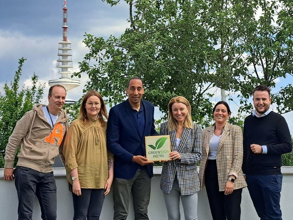 Nachhaltigkeit auf dem Hamburg BUNKER: GreenSign Institut zertifiziert das REVERB by Hard Rock